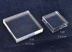 podstavec na minerály 20 x 20 x 6 mm